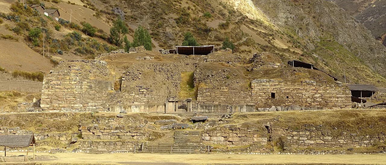 Stone exterior walls of the temple complex at Chavín de Huántar.